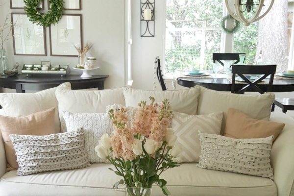 Fall Home Tour with neutrals and seasonal pillows