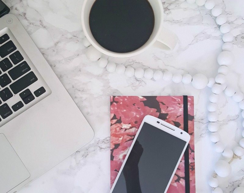 laptop desk how to master instagram 