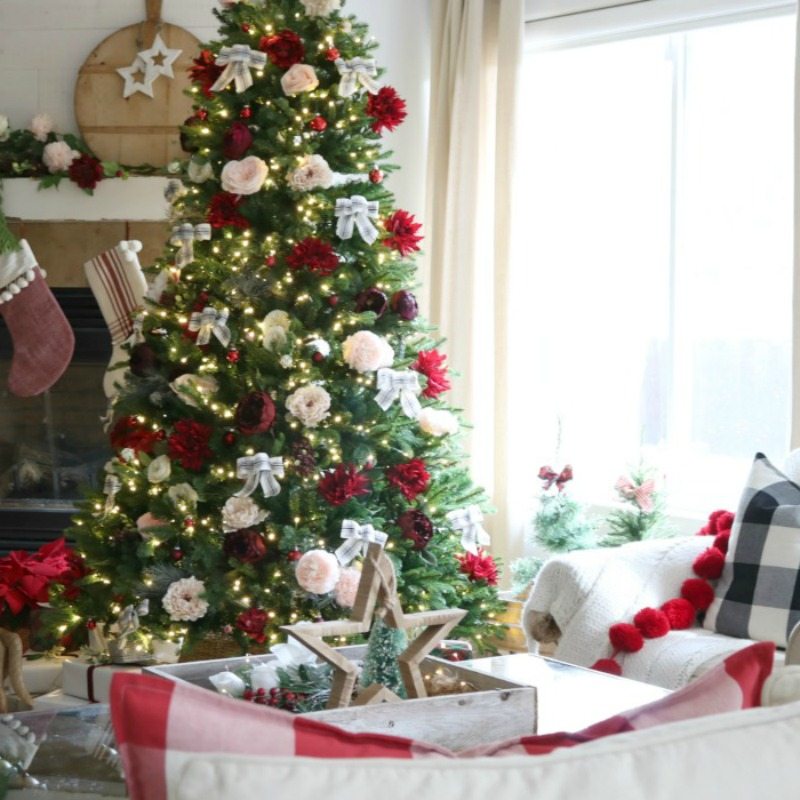 Welcome to My Rich and Colorful Holiday Home Tour
