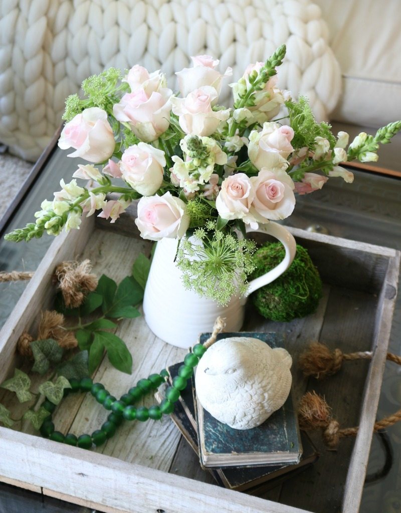 Friday Friends Parade 1 Fresh Spring Decorating Inspiration