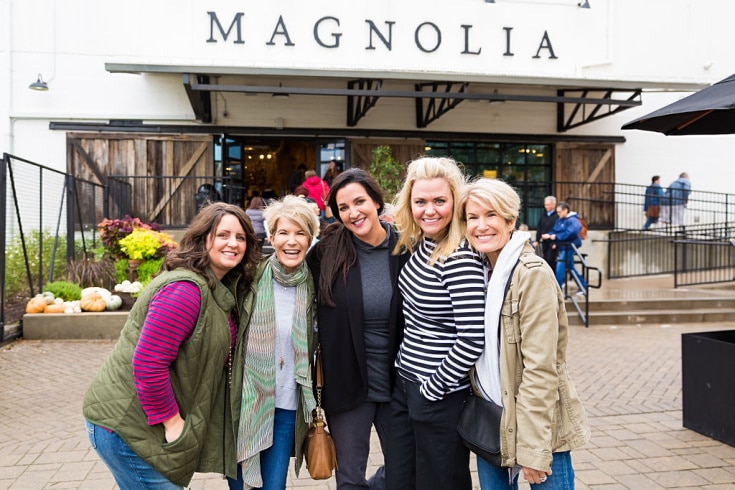 Women bonding magnolia market