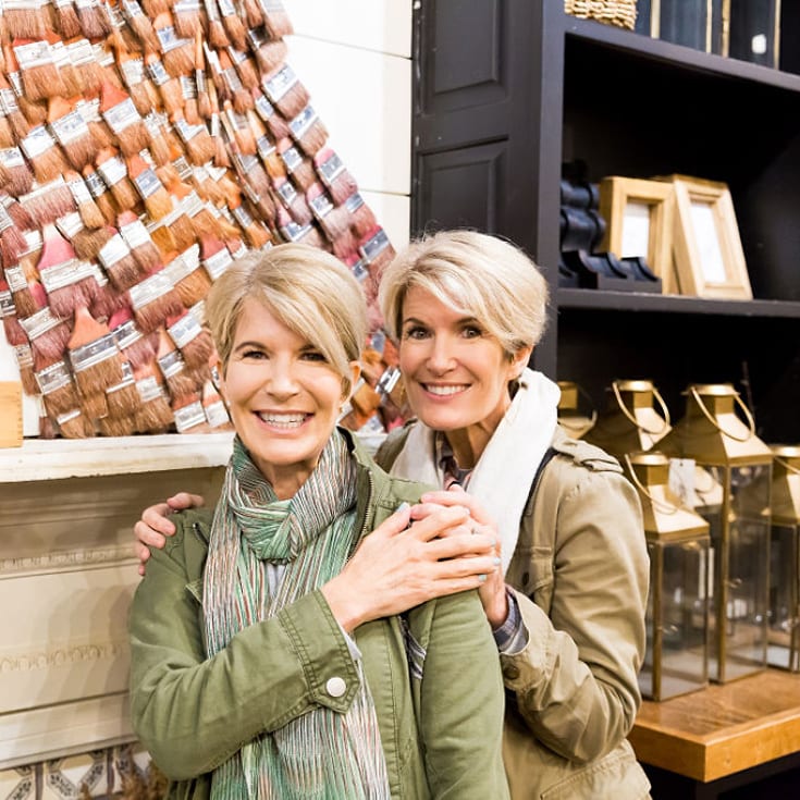 twins sisters at Magnolia market