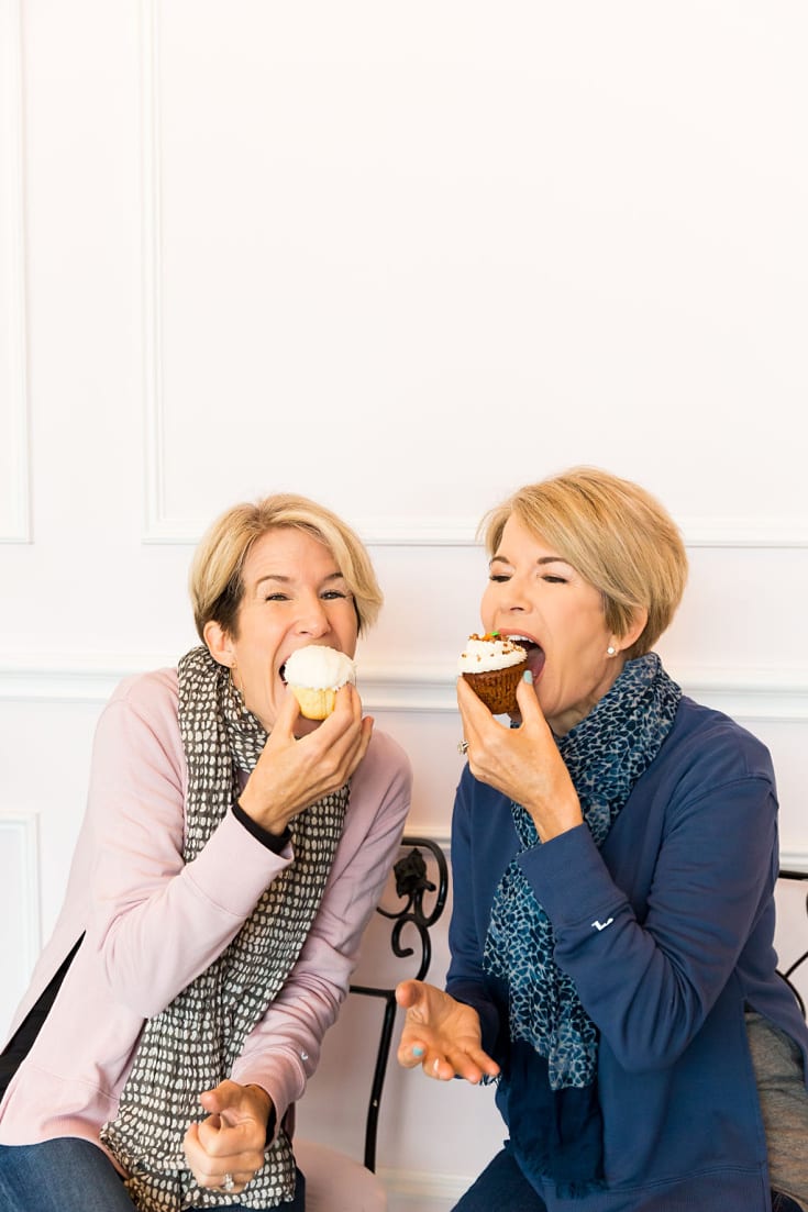 twin sisters cupcakes