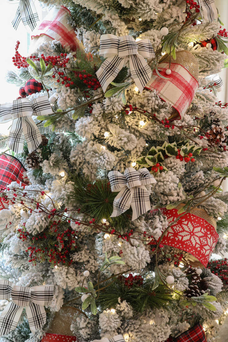 decorate Christmas tree with easy ribbons and bows