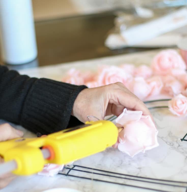 Valentines Day wreath is so easy to make with hot glue and foam roses