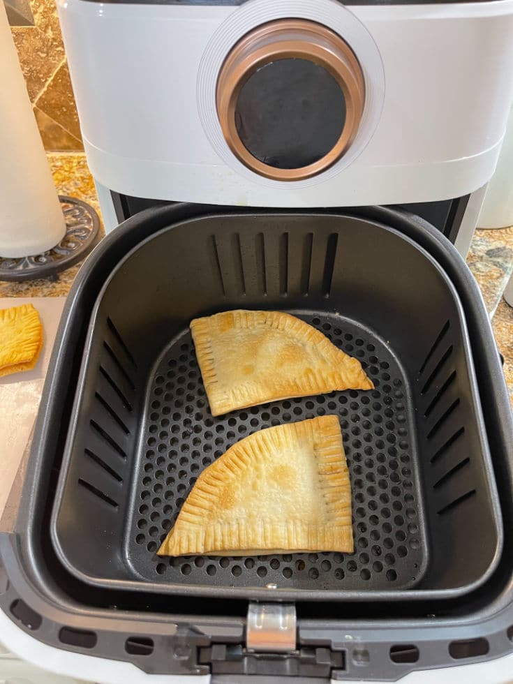 golden pop tarts in air fryer basket easy and ready in 6 min