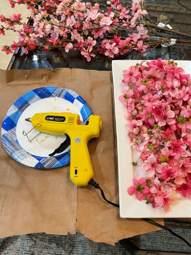 Supplies for realistic cherry blossom branches